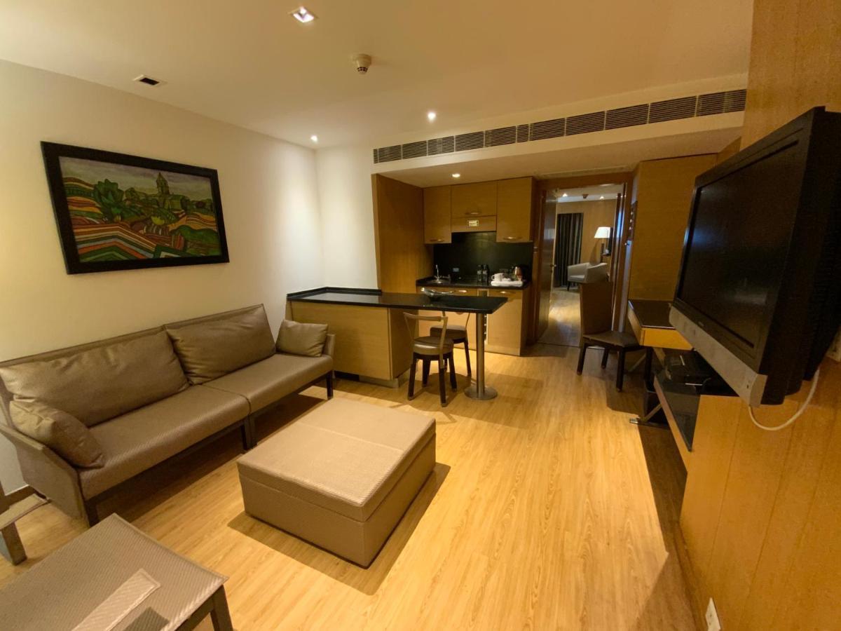 Svelte Delhi, A Member Of Radisson Individuals Hotel New Delhi Exterior photo