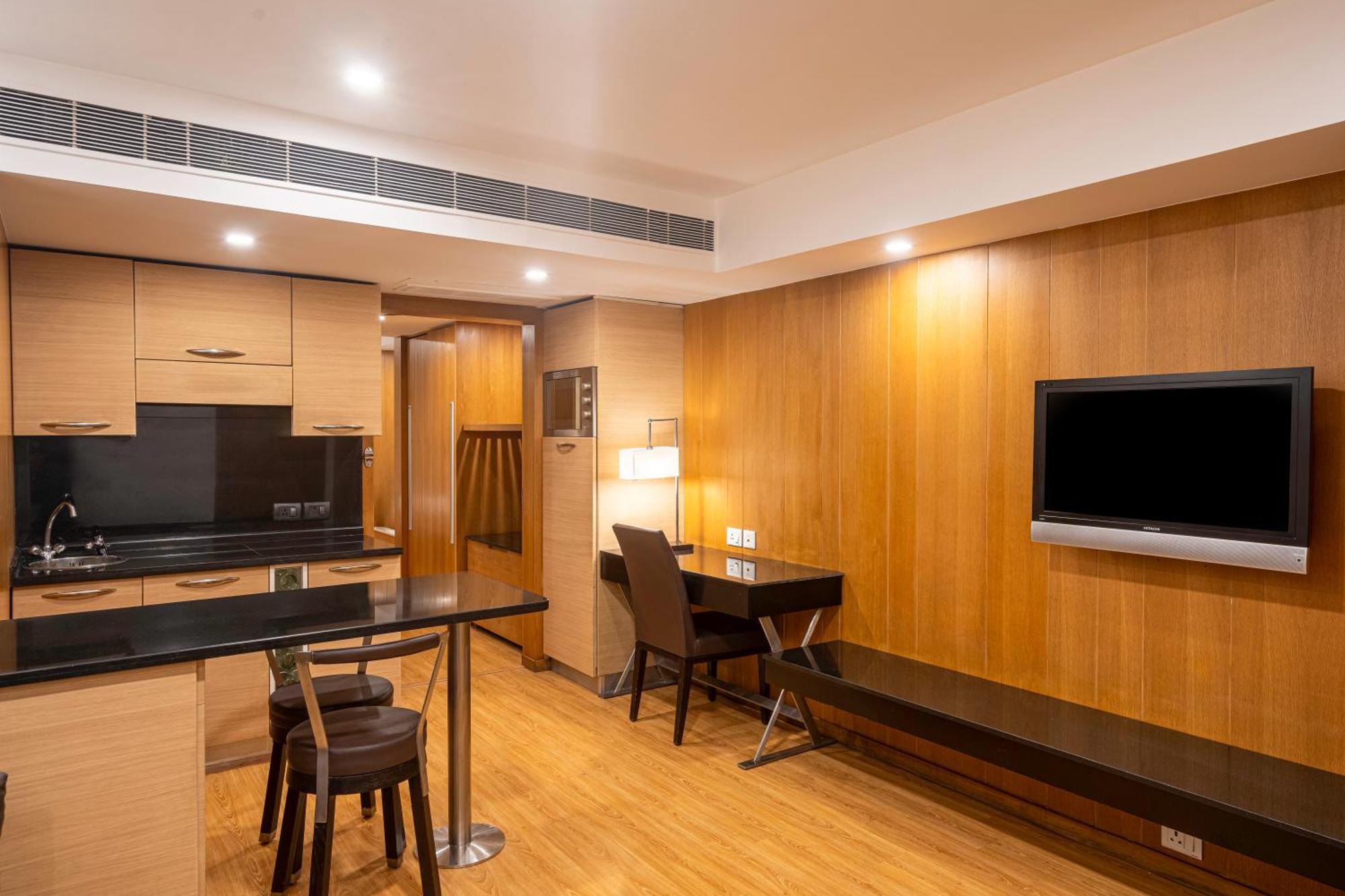 Svelte Delhi, A Member Of Radisson Individuals Hotel New Delhi Exterior photo