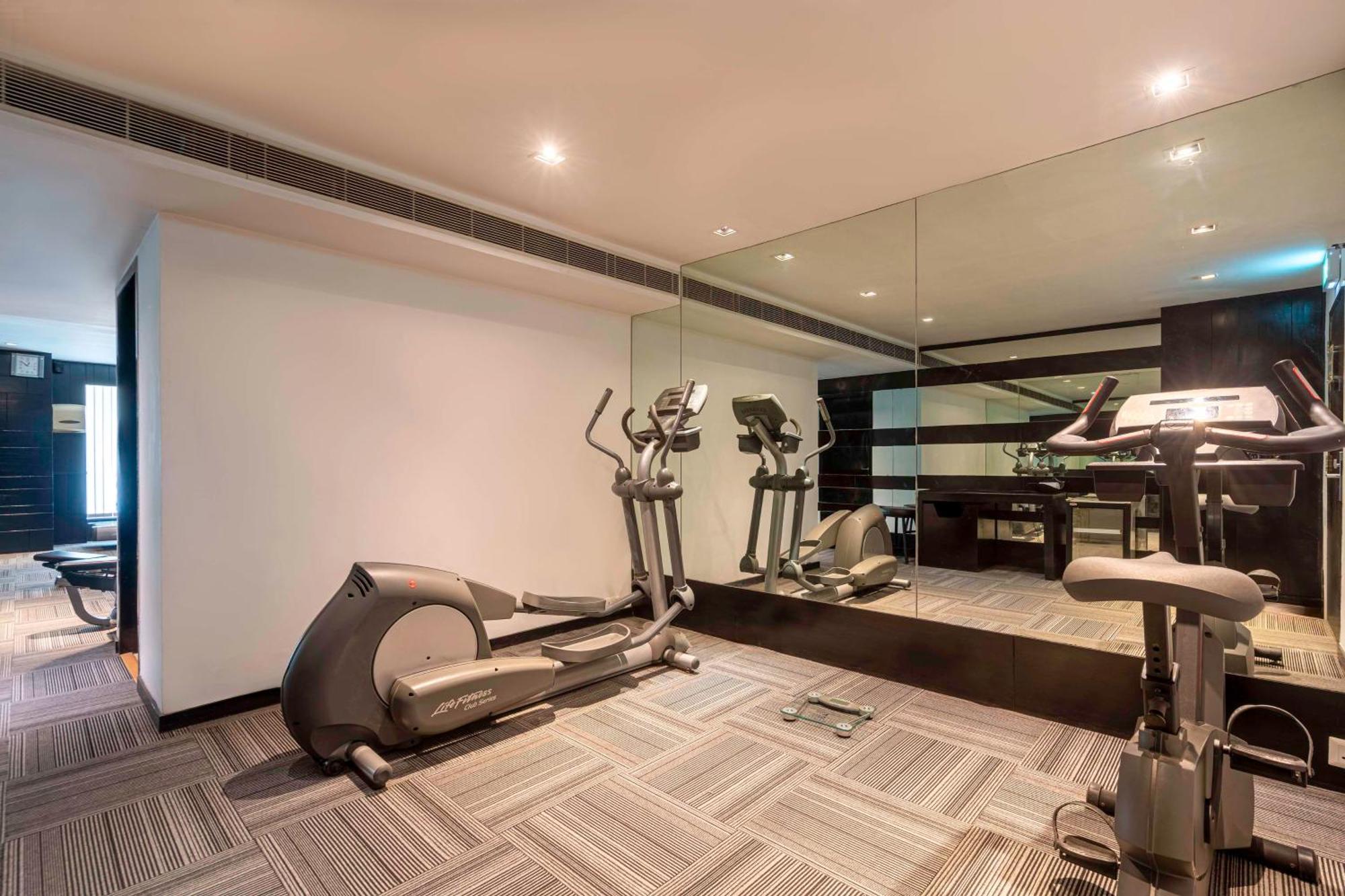 Svelte Delhi, A Member Of Radisson Individuals Hotel New Delhi Exterior photo