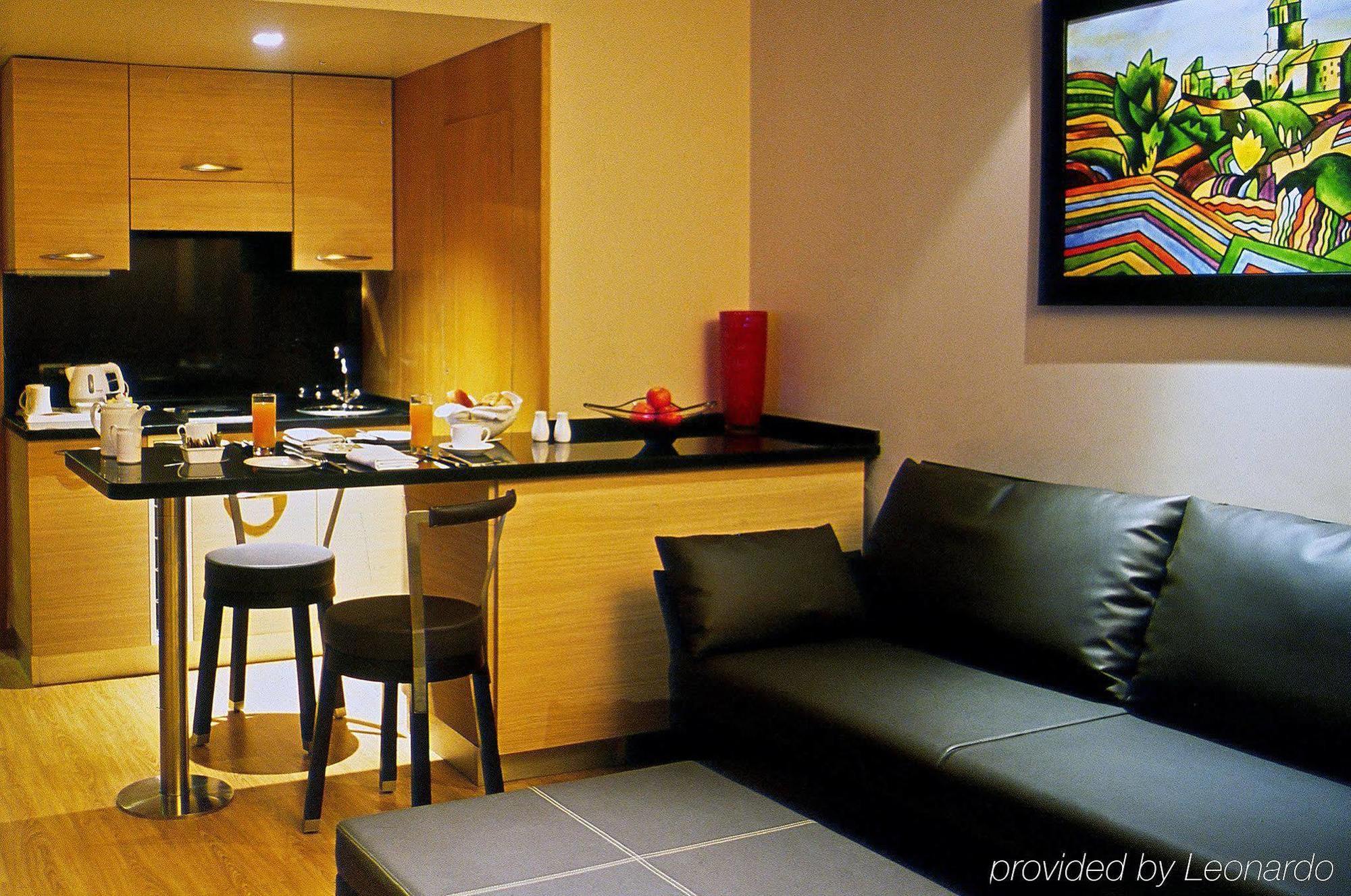 Svelte Delhi, A Member Of Radisson Individuals Hotel New Delhi Exterior photo